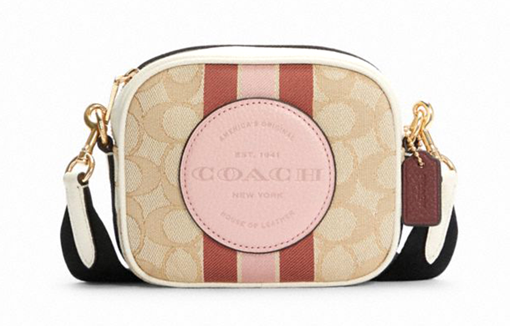 Кошелек Dempsey Sheepskin Маленький Квадратный Сумка Фотокамера Сумка Через Плечо Женский Хаки COACH
Кошелек Dempsey Sheepskin Маленький Квадратный Сумка Фотокамера Сумка Через Плечо Женский Хаки COACH