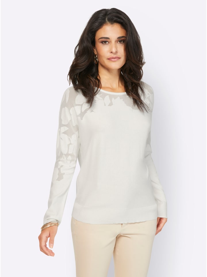 Свитер летучая мышь в цвете экрю creation L
Свитер летучая мышь в цвете экрю creation L