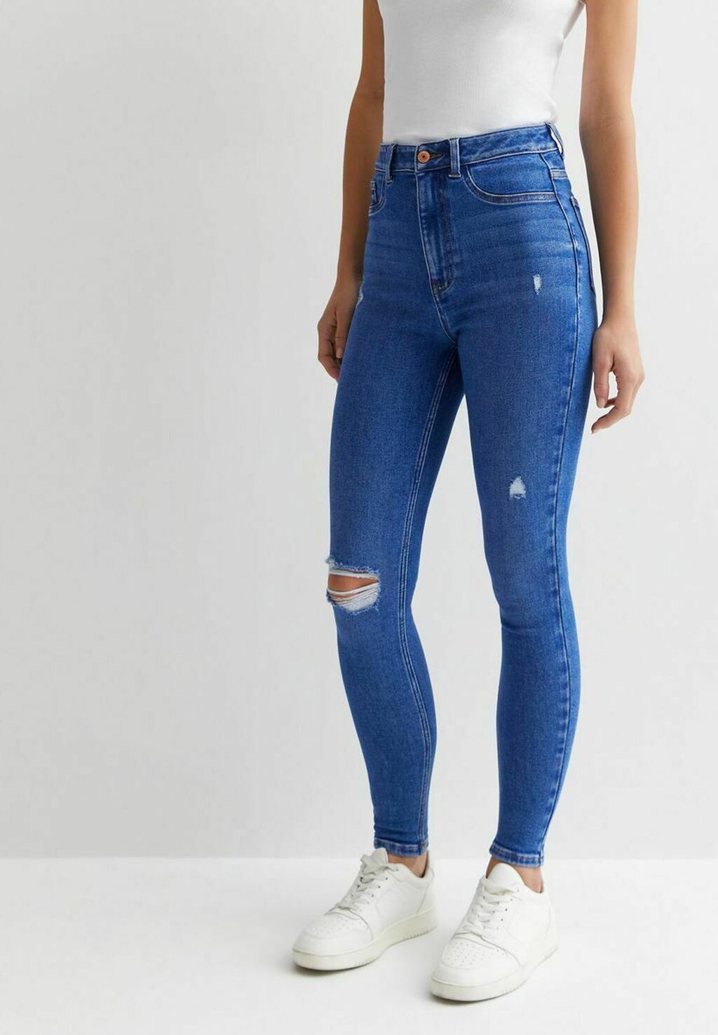 Джинсы скинни New Look, цвет bright blue
Джинсы скинни New Look, цвет bright blue