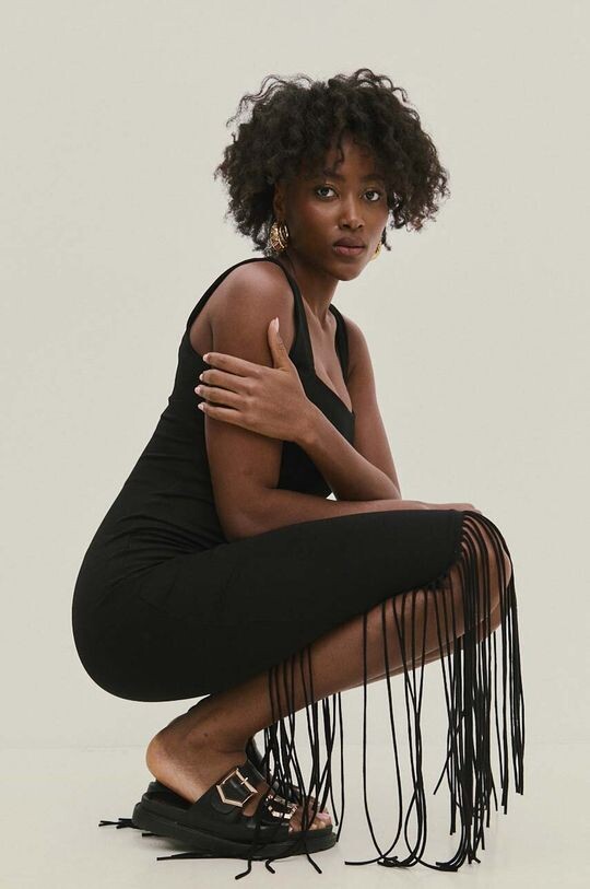 Платье Answear Lab, черный
Платье Answear Lab, черный