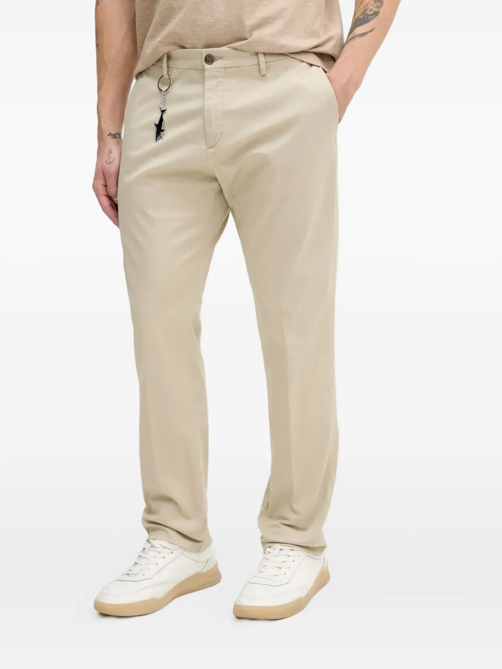 Брюки с брелоком в виде акулы Paul & Shark, нейтральный
Брюки с брелоком в виде акулы Paul & Shark, нейтральный