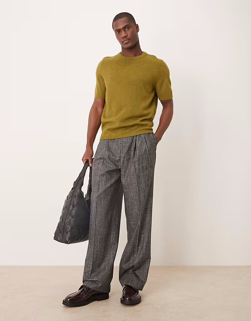 Элегантные брюки широкого кроя ASOS DESIGN с двойными складками цвета «соль и перец»
Элегантные брюки широкого кроя ASOS DESIGN с двойными складками цвета «соль и перец»