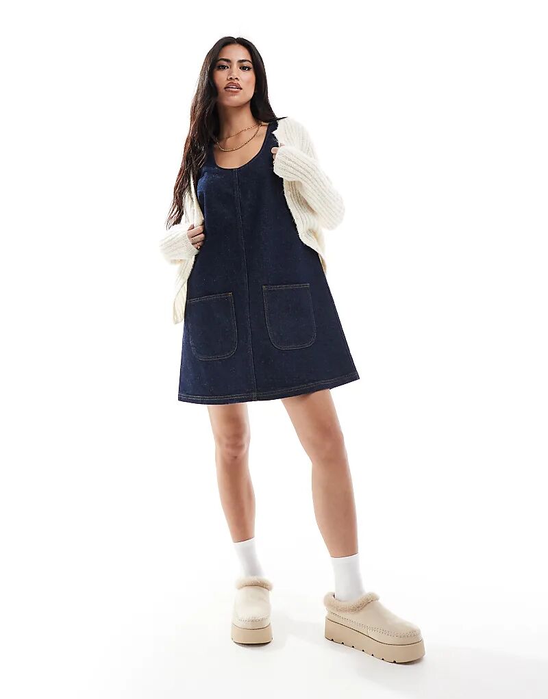 Джинсовая накладной карман платье-пинни Miss Selfridge
Джинсовая накладной карман платье-пинни Miss Selfridge