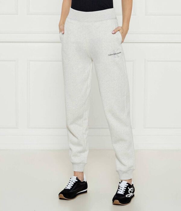 Спортивные брюки женские Calvin Klein Jeans на резинке, серый
Спортивные брюки женские Calvin Klein Jeans на резинке, серый