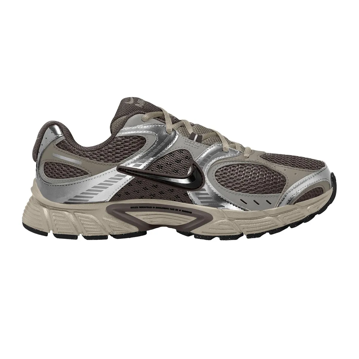 Кроссовки для мужчин NIKE V5 RNR Nike, коричневый
Кроссовки для мужчин NIKE V5 RNR Nike, коричневый