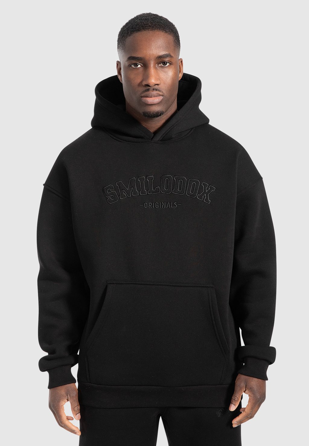 Толстовка с капюшоном LEVIO ORIGINAL Smilodox, черный
Толстовка с капюшоном LEVIO ORIGINAL Smilodox, черный