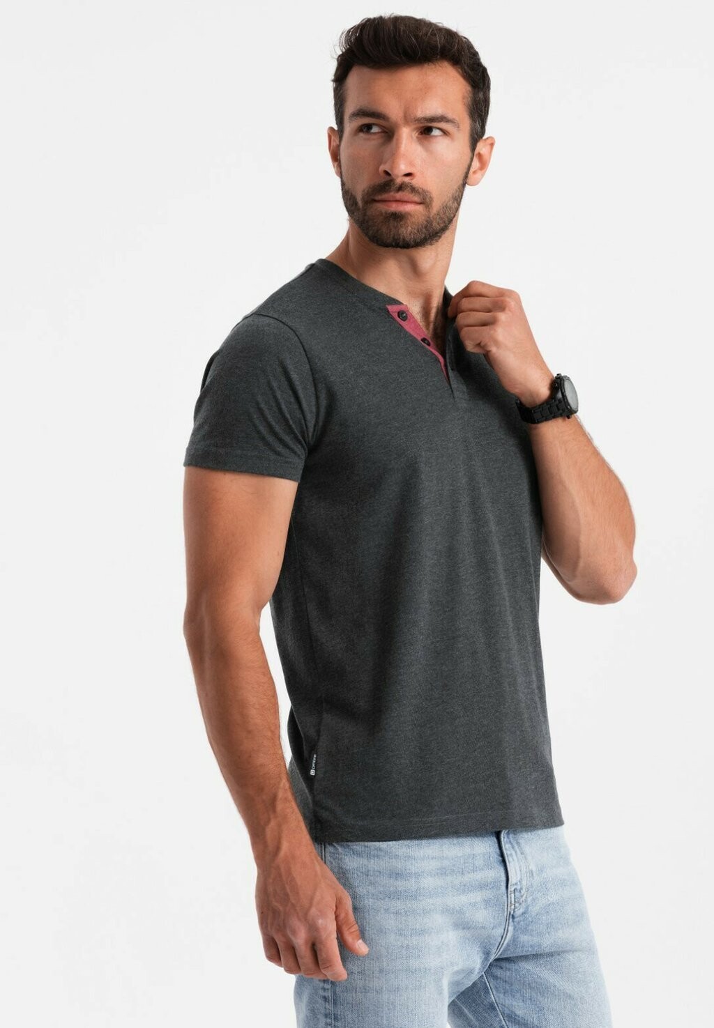 Базовая футболка Ombre, черный
Базовая футболка Ombre, черный