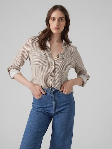 Блуза-рубашка Vero Moda "VMBUMPY L/S SHIRT NEW WVN GA NOOS", цвет Brown Lentil Stripes:Snow White
Блуза-рубашка Vero Moda "VMBUMPY L/S SHIRT NEW WVN GA NOOS", цвет Brown Lentil Stripes:Snow White