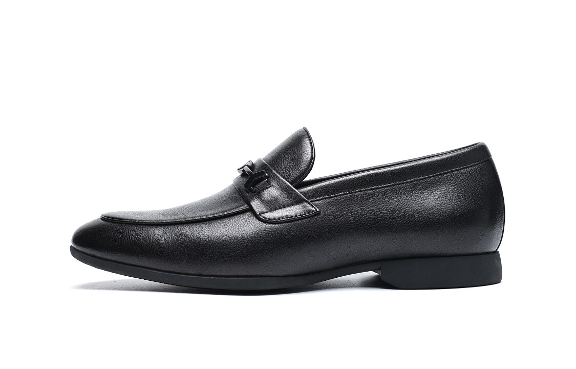 Мужские туфли CВ°BANNER Men's Casual Shoes Men Low-Top Black
Мужские туфли CВ°BANNER Men's Casual Shoes Men Low-Top Black