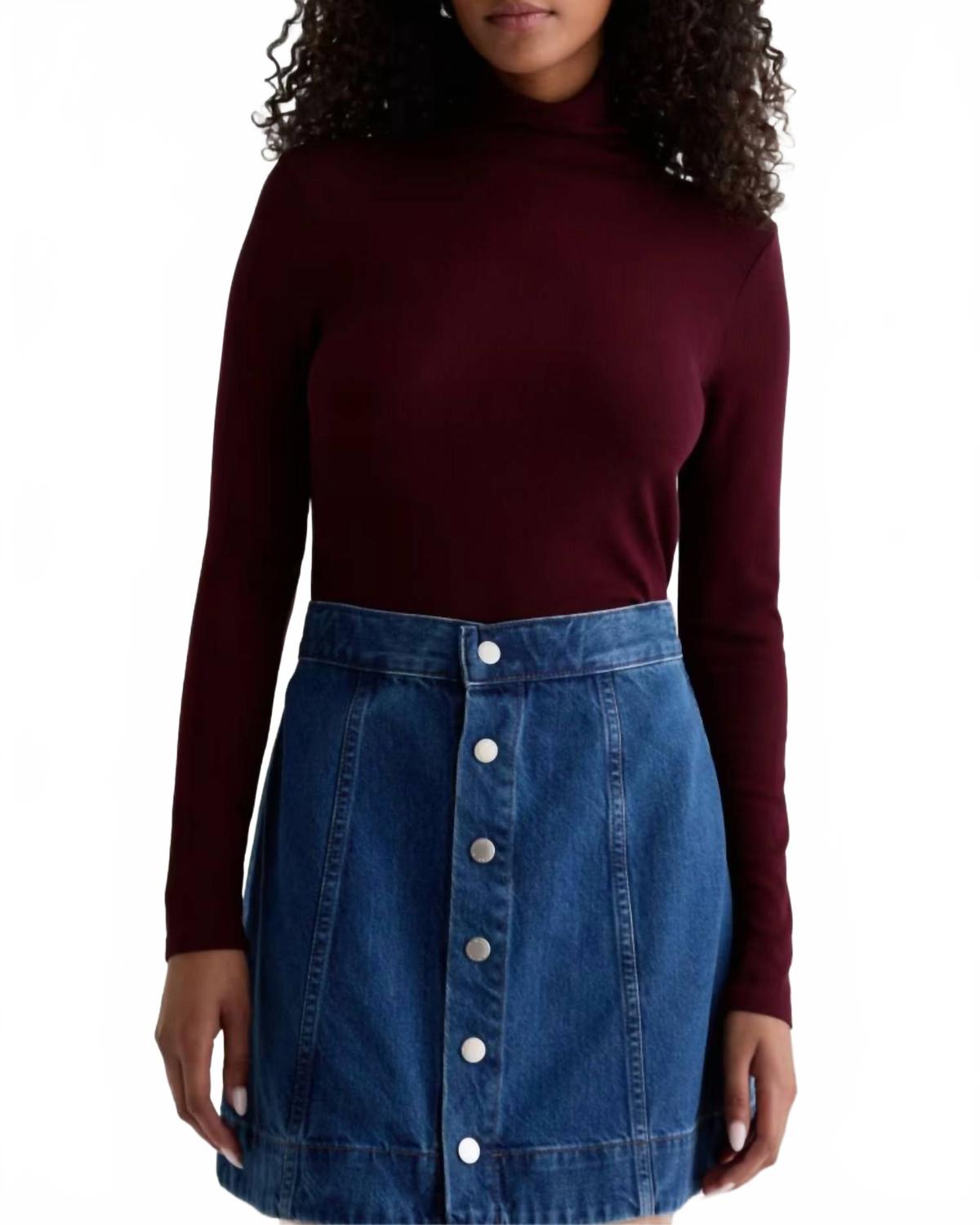 Водолазка Челси в винодельне AG Jeans, winery
Водолазка Челси в винодельне AG Jeans, winery