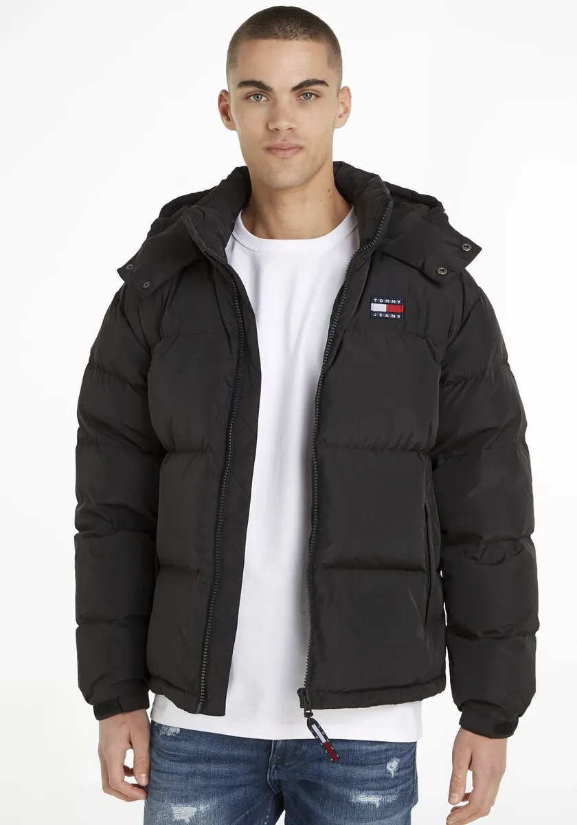 Стеганая куртка Tommy Jeans "TJM ALASKA PUFFER", с капюшоном, с фирменной этикеткой, черный
Стеганая куртка Tommy Jeans "TJM ALASKA PUFFER", с капюшоном, с фирменной этикеткой, черный