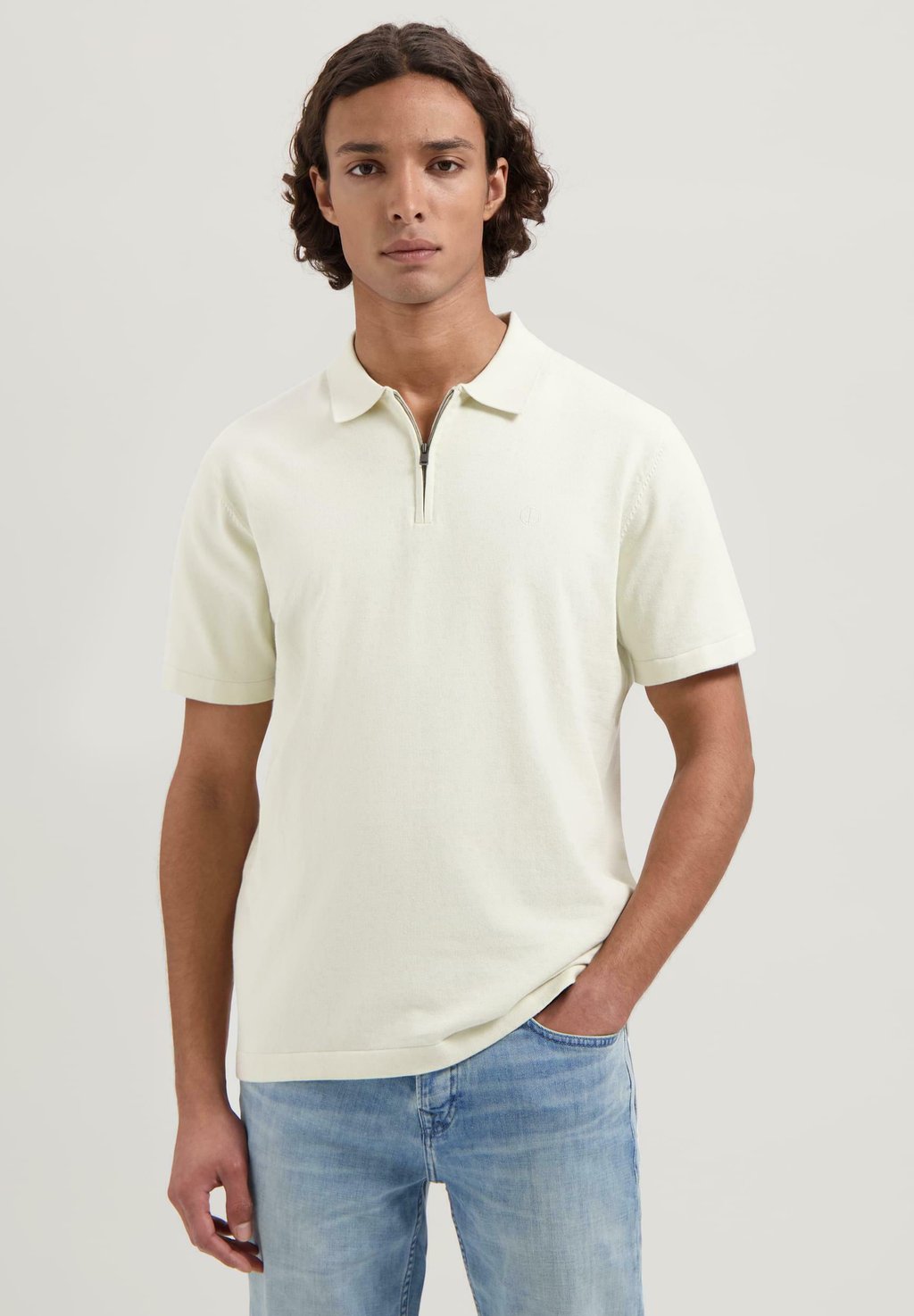 Рубашка поло DORIAN ZIP Dstrezzed, бежевый
Рубашка поло DORIAN ZIP Dstrezzed, бежевый