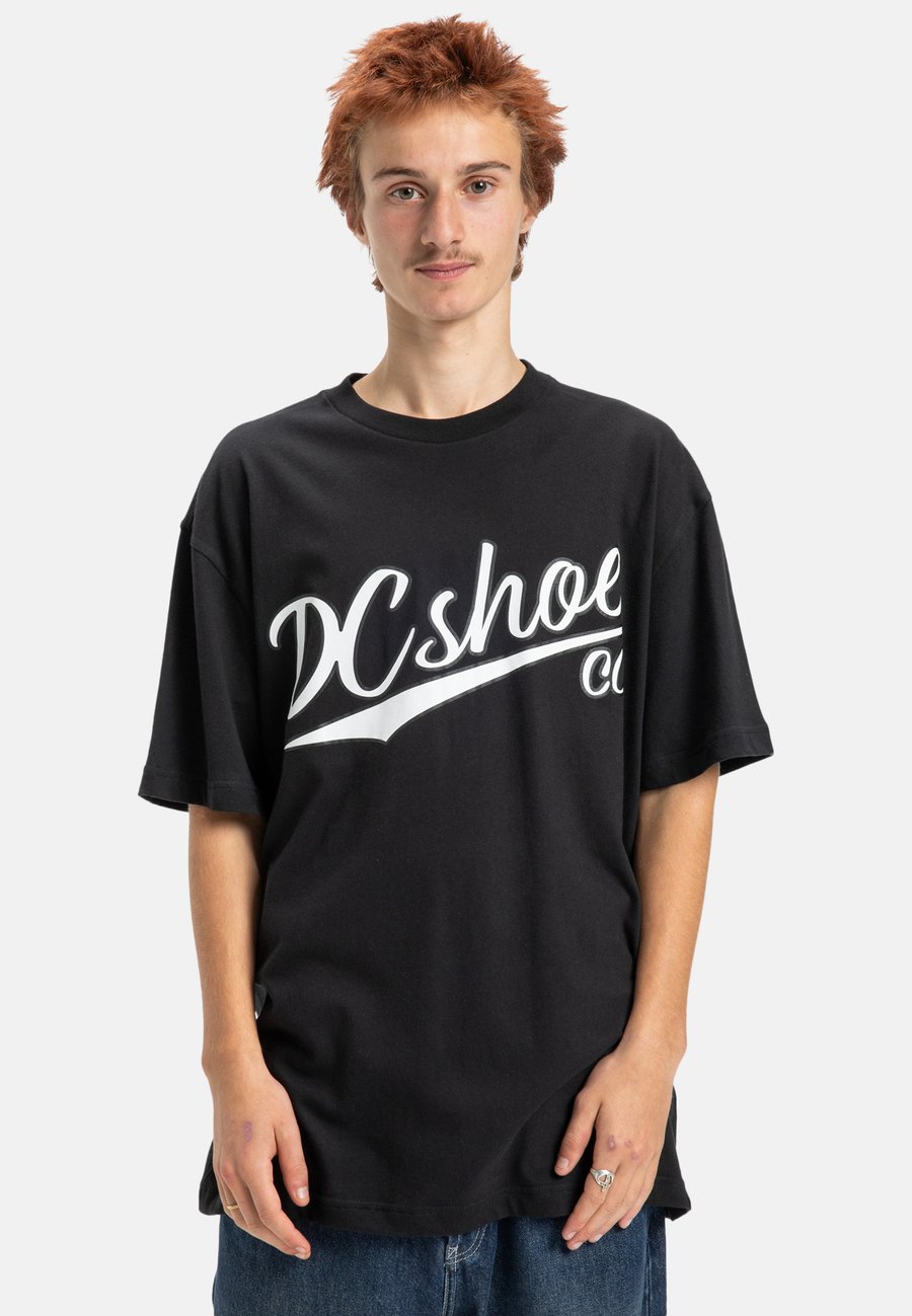 Футболка DC Shoes Print T-shirt, Black, Черный, Футболка DC Shoes Print T-shirt, Black
Футболка DC Shoes Print T-shirt, Black, Черный, Футболка DC Shoes Print T-shirt, Black