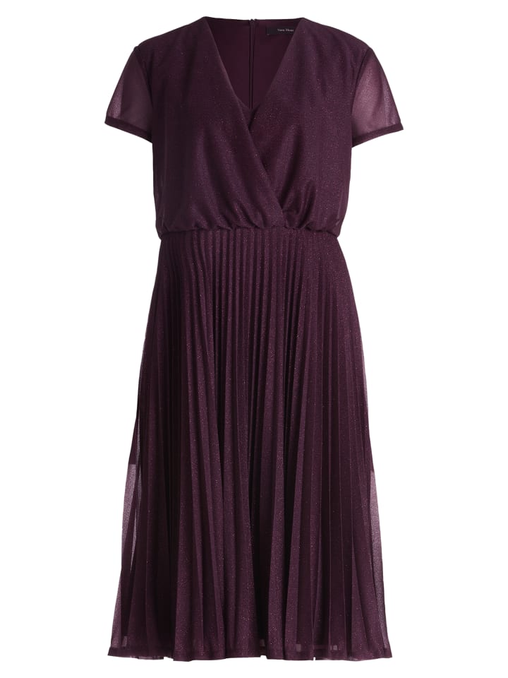 Короткое платье Vera Mont
Короткое платье Vera Mont