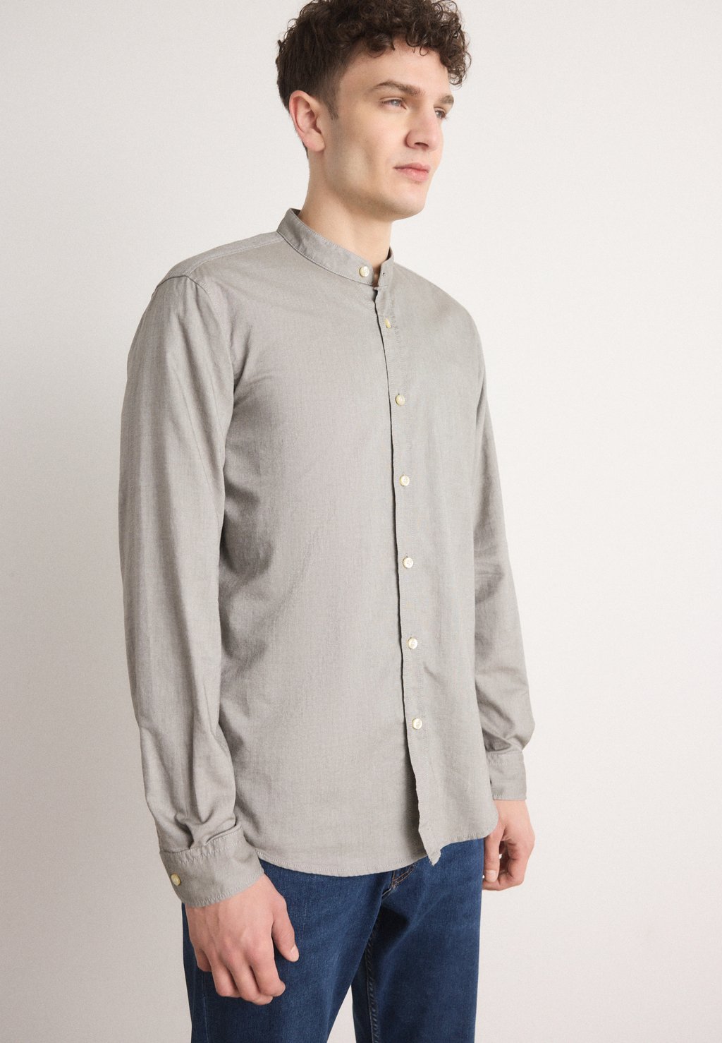 Рубашка RACE BOSS, серый
Рубашка RACE BOSS, серый