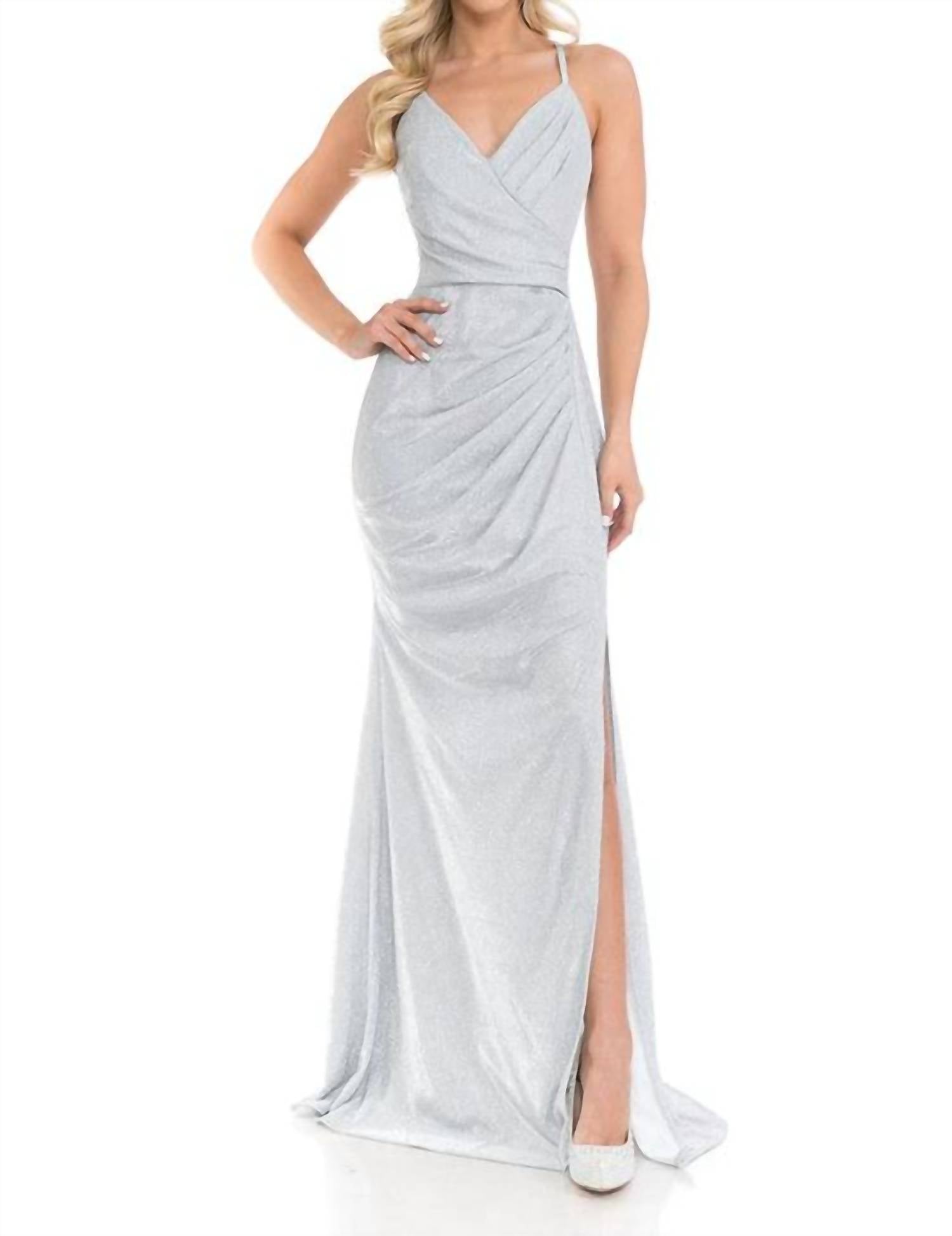 Серебряное вечернее платье с металлизированными ремешками и облегающим кроем Lenovia USA
Серебряное вечернее платье с металлизированными ремешками и облегающим кроем Lenovia USA