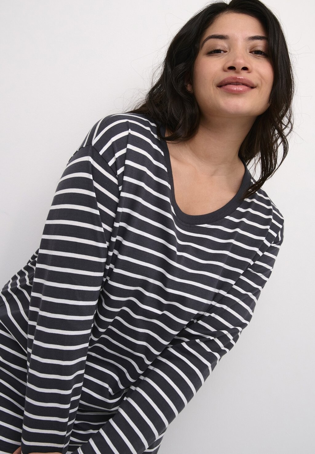 Топ с длинными рукавами WINNI Kaffe Curve, черный
Топ с длинными рукавами WINNI Kaffe Curve, черный