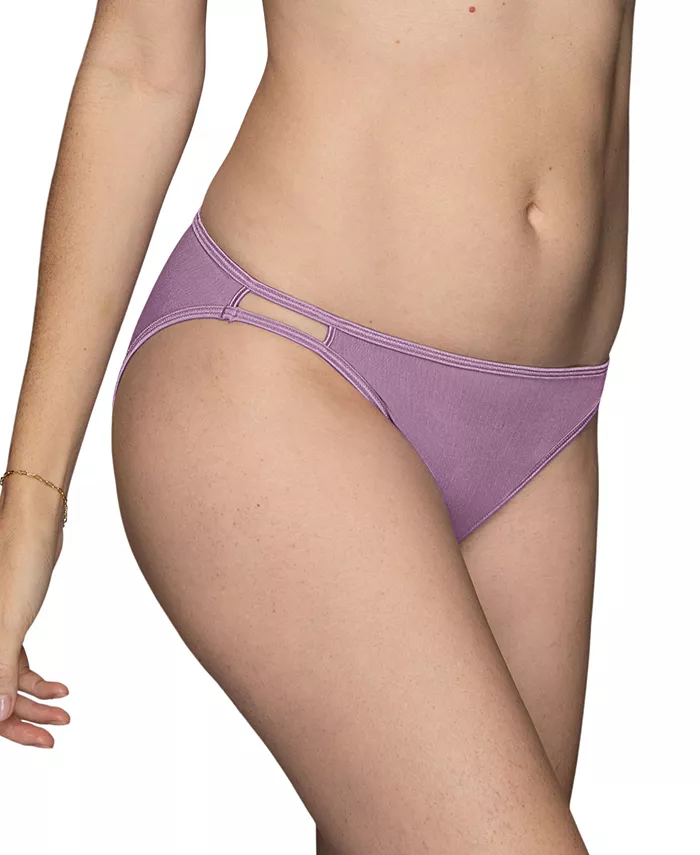 Освещающее бикини-белье на шнурках 18108 Vanity Fair, фиолетовый
Освещающее бикини-белье на шнурках 18108 Vanity Fair, фиолетовый