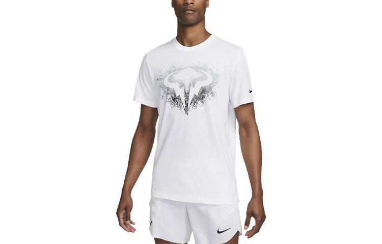 Футболка мужская белая Nike, белый 
Футболка мужская белая Nike, белый