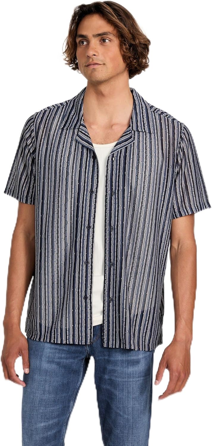 Мужская короткая рубашка с коротким рукавом GUESS Wyatt Stripe Resort, Endless Blue Multi
Мужская короткая рубашка с коротким рукавом GUESS Wyatt Stripe Resort, Endless Blue Multi