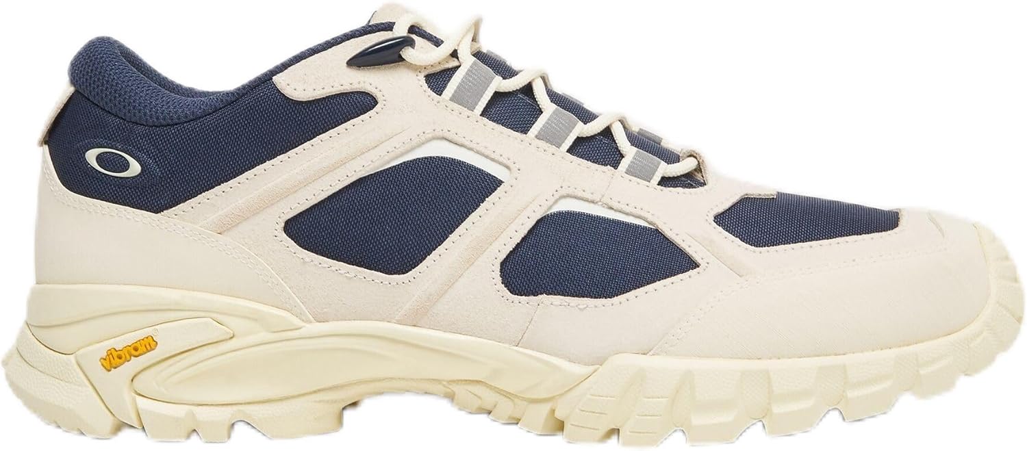 Мужские кроссовки Oakley Sierra Terrain, темно-синий
Мужские кроссовки Oakley Sierra Terrain, темно-синий