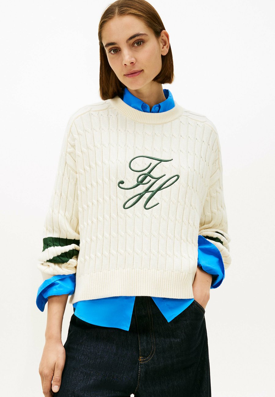 Джемпер Tommy Hilfiger TEXTURED GRAPHIC , Cream/Off-White
Джемпер Tommy Hilfiger TEXTURED GRAPHIC , Cream/Off-White