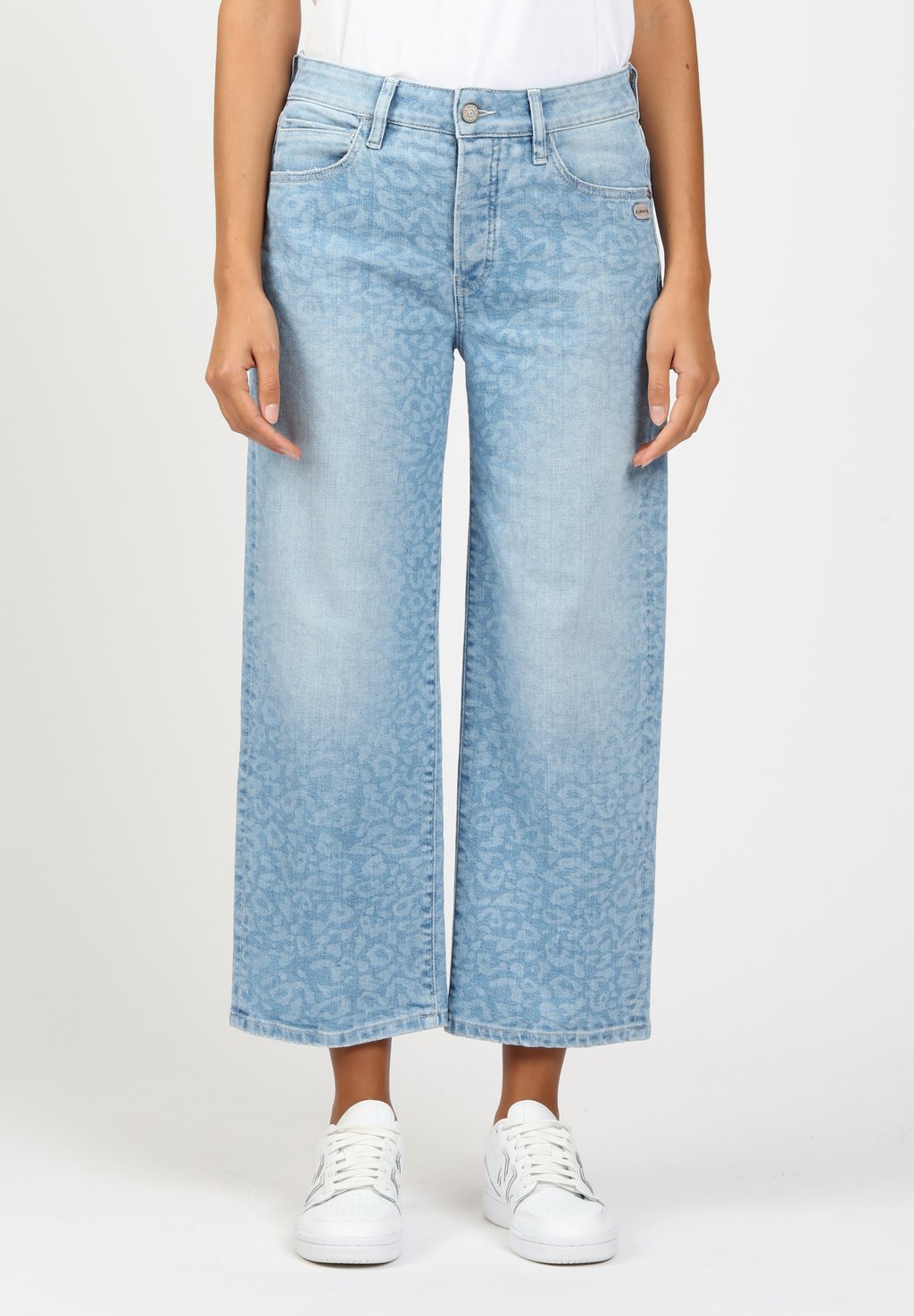 Джинсы свободного кроя STRAIGHT FIT Gang, синий
Джинсы свободного кроя STRAIGHT FIT Gang, синий