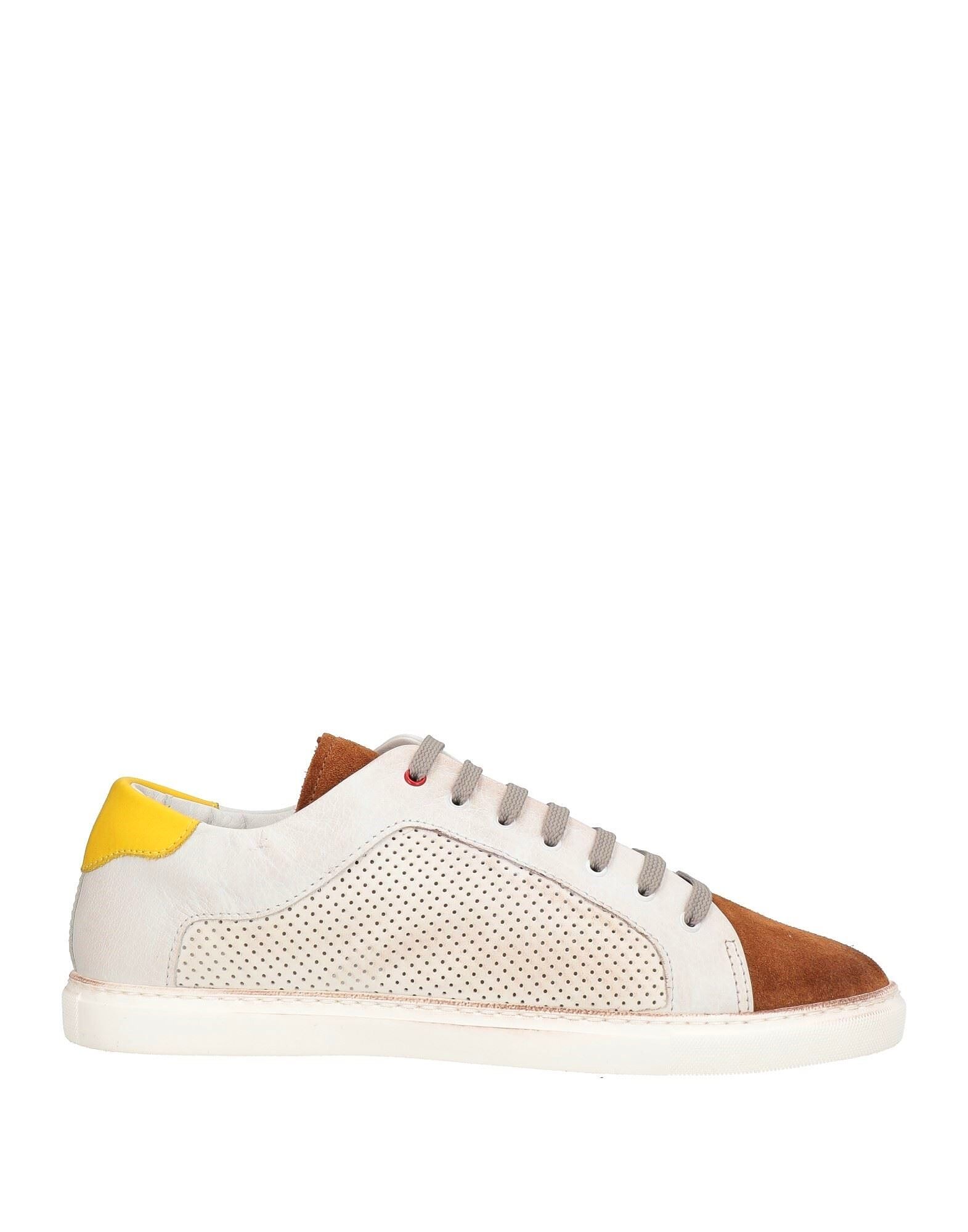 Кроссовки Wally Walker, шоколадный
Кроссовки Wally Walker, шоколадный