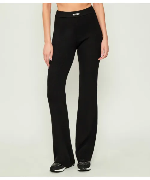 Трикотажные брюки Flaminia Flare fit Guess Active, черный
Трикотажные брюки Flaminia Flare fit Guess Active, черный