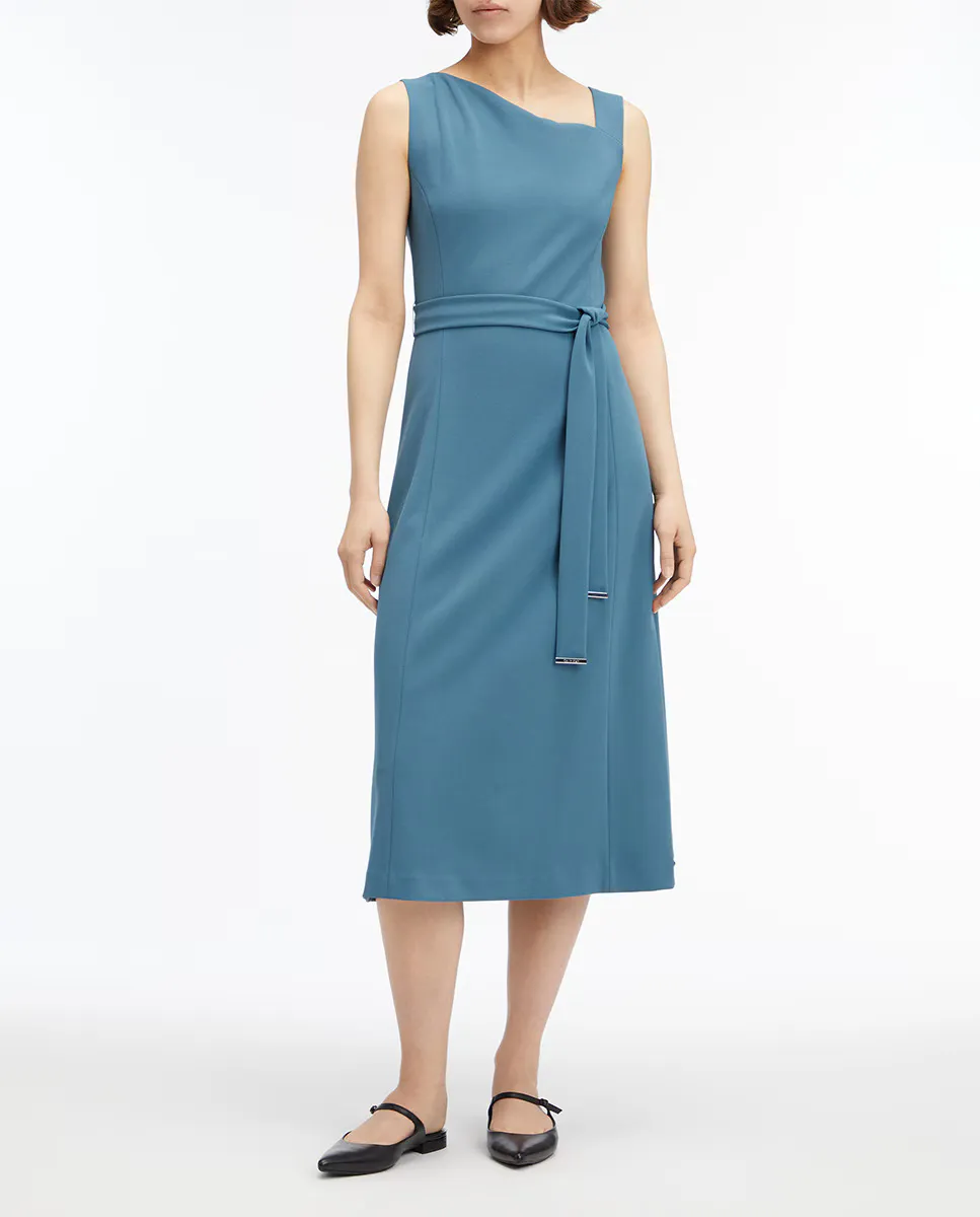 Женское миди-платье из крепового скабья Calvin Klein, синий
Женское миди-платье из крепового скабья Calvin Klein, синий