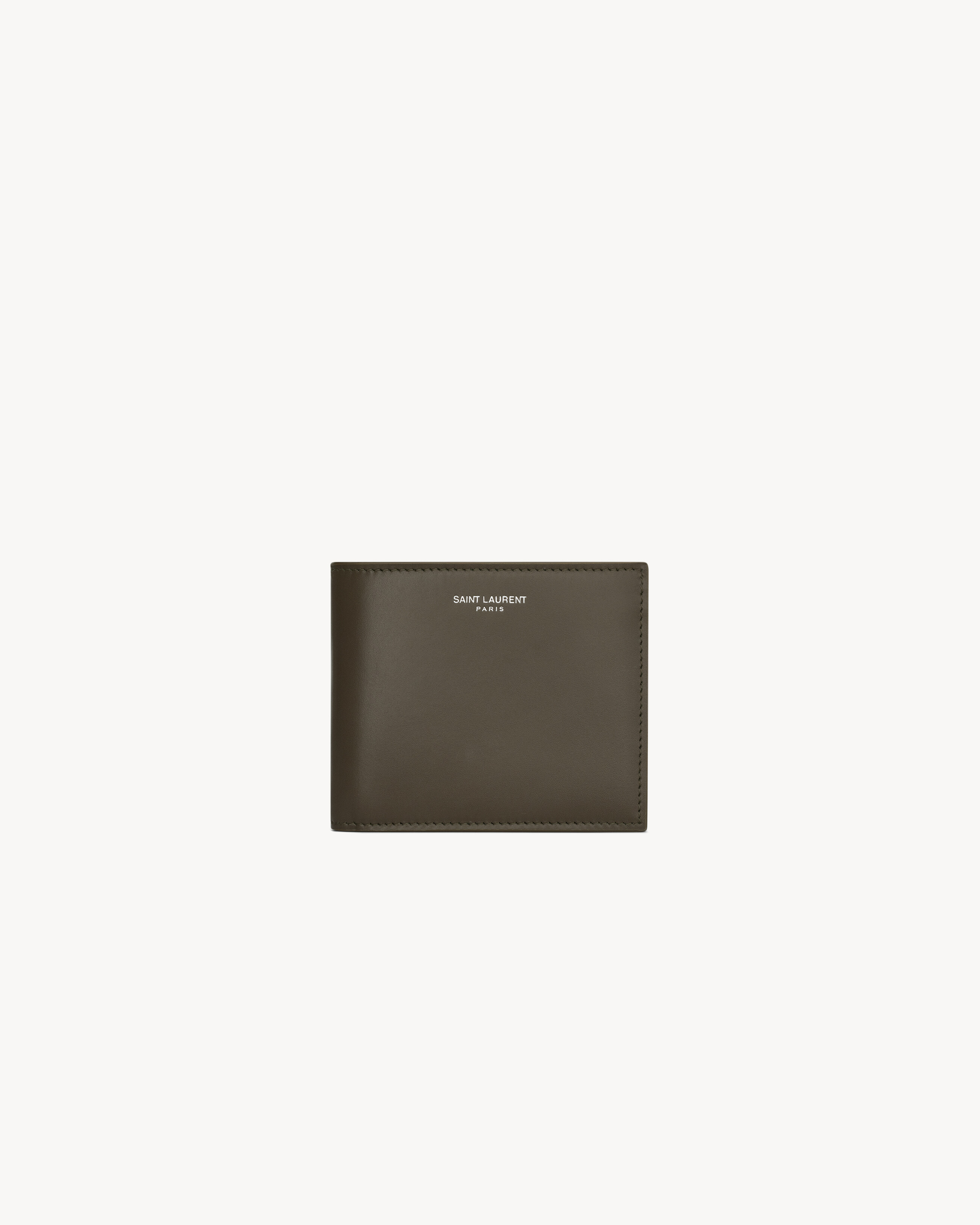 Кошелек SAINT LAURENT PARIS East/West с монетницей из гладкой кожи, зеленый
Кошелек SAINT LAURENT PARIS East/West с монетницей из гладкой кожи, зеленый