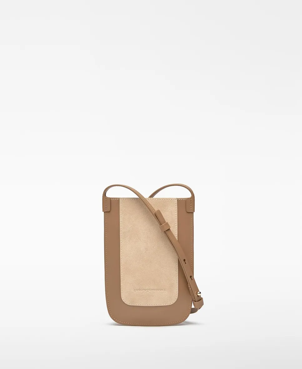 Портативный держатель Dorna в коже Adolfo Dominguez, песочный
Портативный держатель Dorna в коже Adolfo Dominguez, песочный