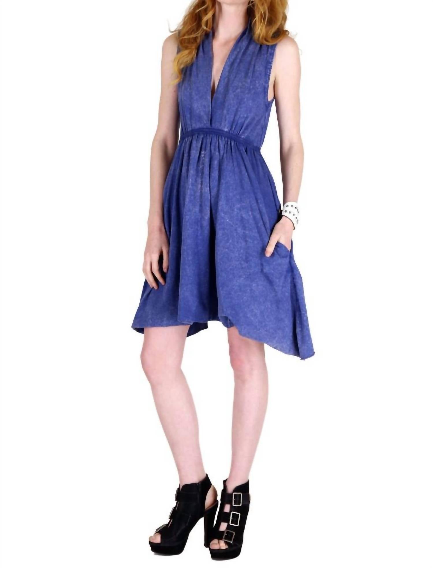 Греческая богиня карманное платье-туника в винтажном синем Tough Luv 
Греческая богиня карманное платье-туника в винтажном синем Tough Luv