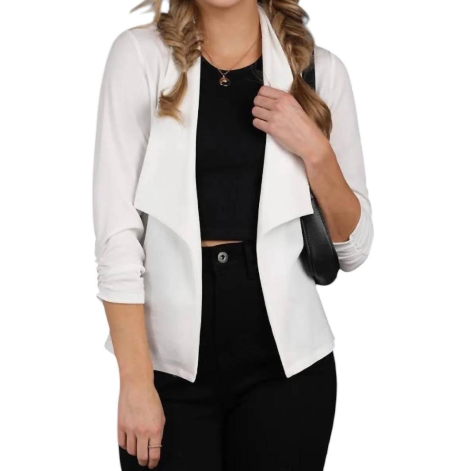 Открытый блейзер с отделкой в сборку, цвет «кремовый» Ninexis
Открытый блейзер с отделкой в сборку, цвет «кремовый» Ninexis