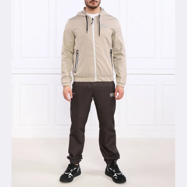 Спортивный костюм стандартной посадки Ea7, бежевый
Спортивный костюм стандартной посадки Ea7, бежевый