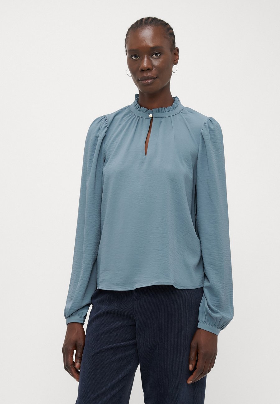 Блуза Vero Moda Tall VMANI FRILL , Stormy Weather/Grey
Блуза Vero Moda Tall VMANI FRILL , Stormy Weather/Grey