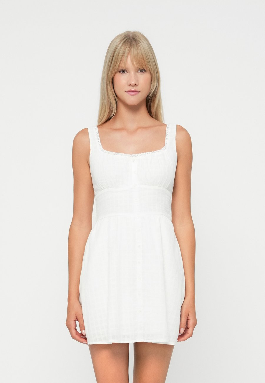 Платье Hollister Co. BARE BUTTON THROUGH MINI, White
Платье Hollister Co. BARE BUTTON THROUGH MINI, White