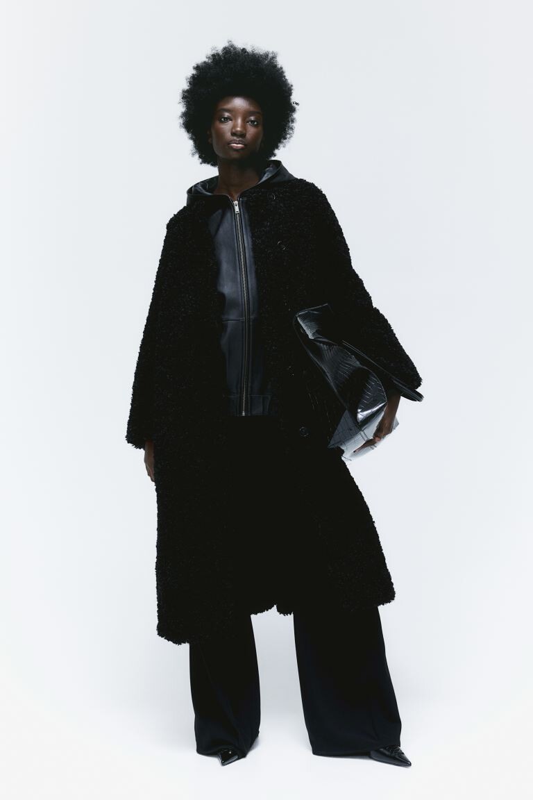 Флисовое пальто тедди H&M, черный
Флисовое пальто тедди H&M, черный