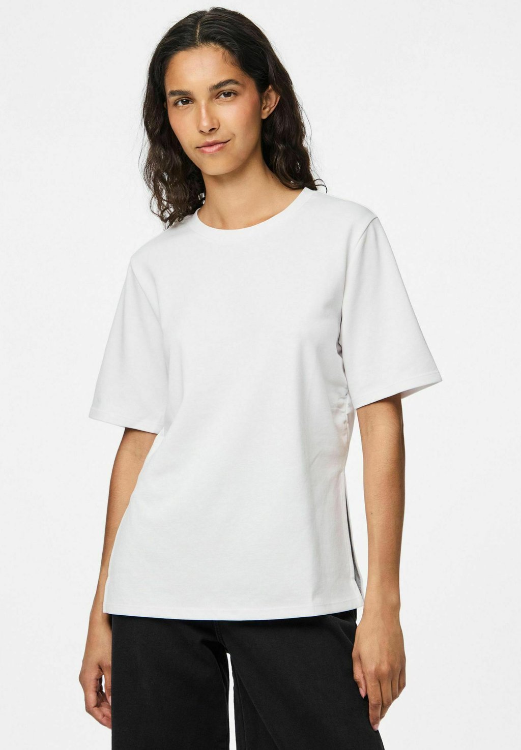 Блуза PCSKYLAR GESCHLITZTES Pieces, кремовый
Блуза PCSKYLAR GESCHLITZTES Pieces, кремовый