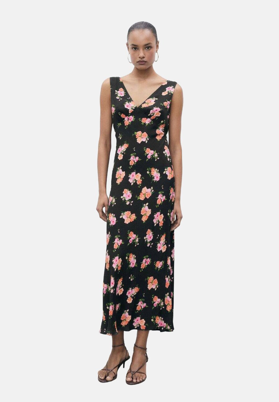 Платье Mango FLORAL , Black
Платье Mango FLORAL , Black