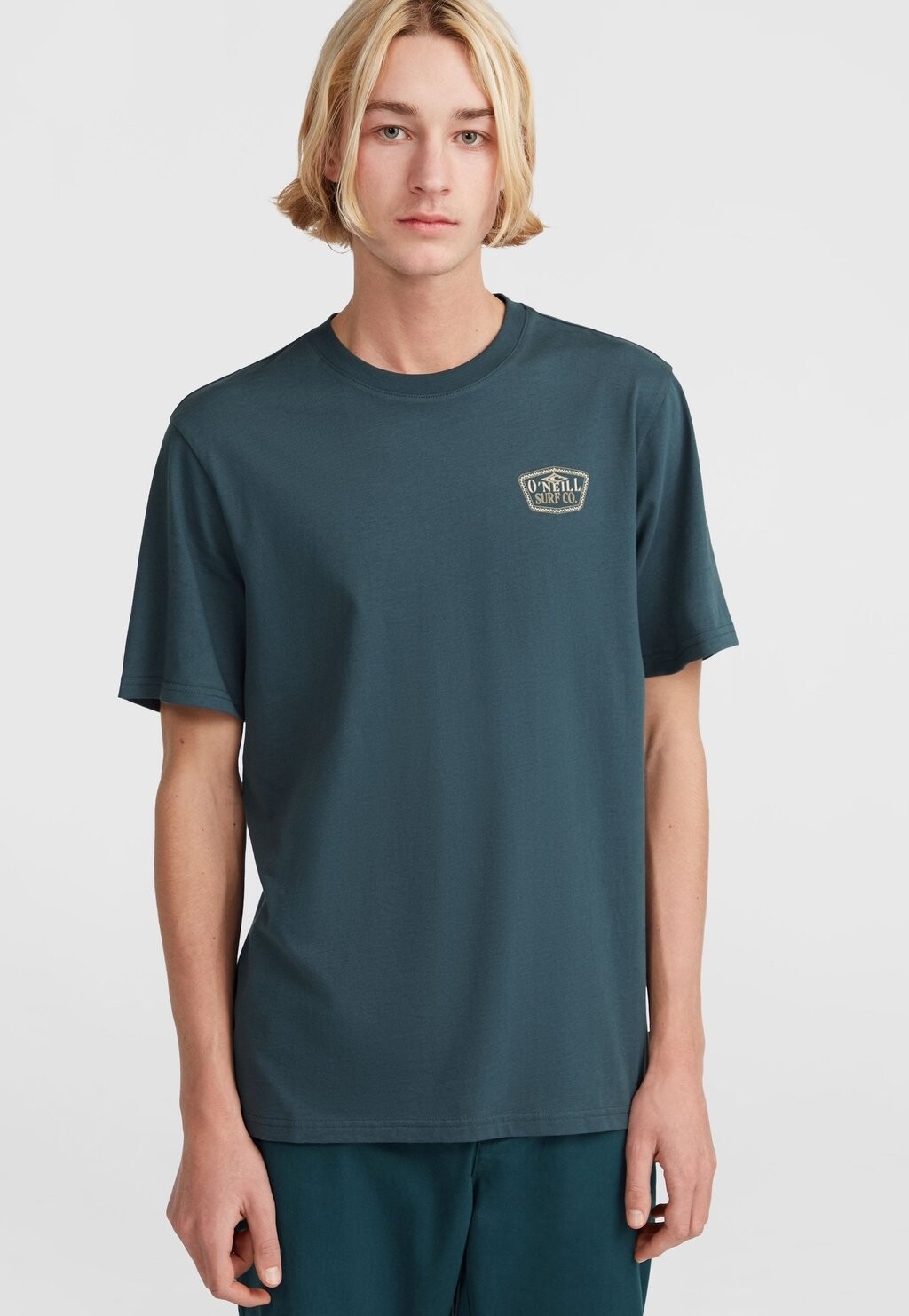 Базовая футболка O'NEILL TEES O'NEILL SMALL CHEST PRINT T-SHIRT O'Neill, пятнистый темно-зеленый 
Базовая футболка O'NEILL TEES O'NEILL SMALL CHEST PRINT T-SHIRT O'Neill, пятнистый темно-зеленый