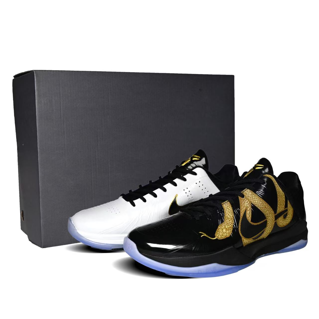 Nike Мужские низкие баскетбольные кроссовки Zoom Kobe 5, черный
Nike Мужские низкие баскетбольные кроссовки Zoom Kobe 5, черный