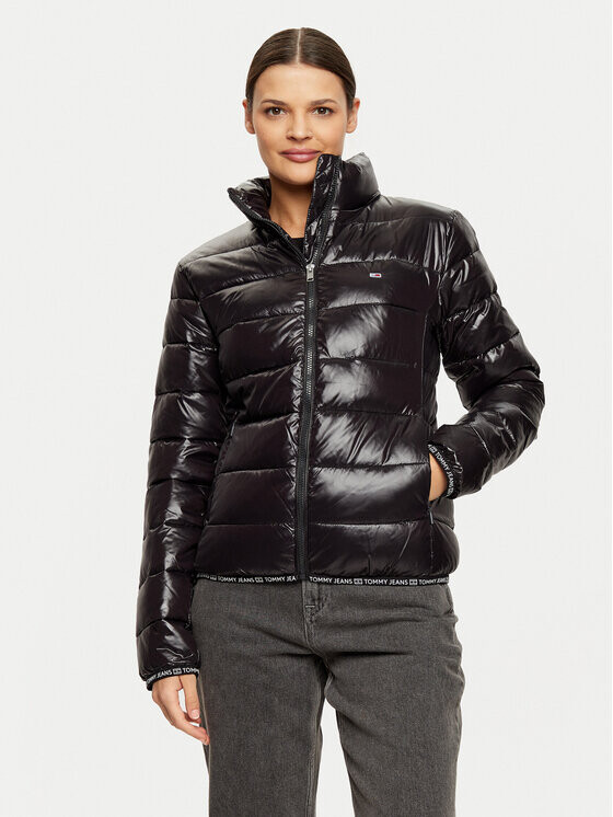 Пуховик стандартного кроя Tommy Jeans, черный
Пуховик стандартного кроя Tommy Jeans, черный