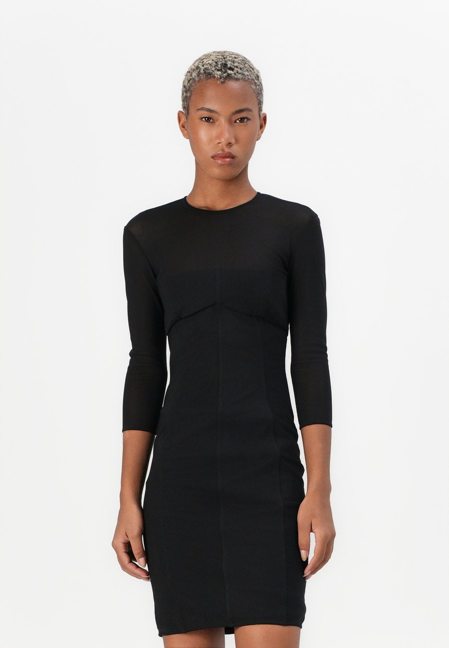 Платье Pinko GIOSTRA ABITO POWER, Nero Limousine/Black
Платье Pinko GIOSTRA ABITO POWER, Nero Limousine/Black