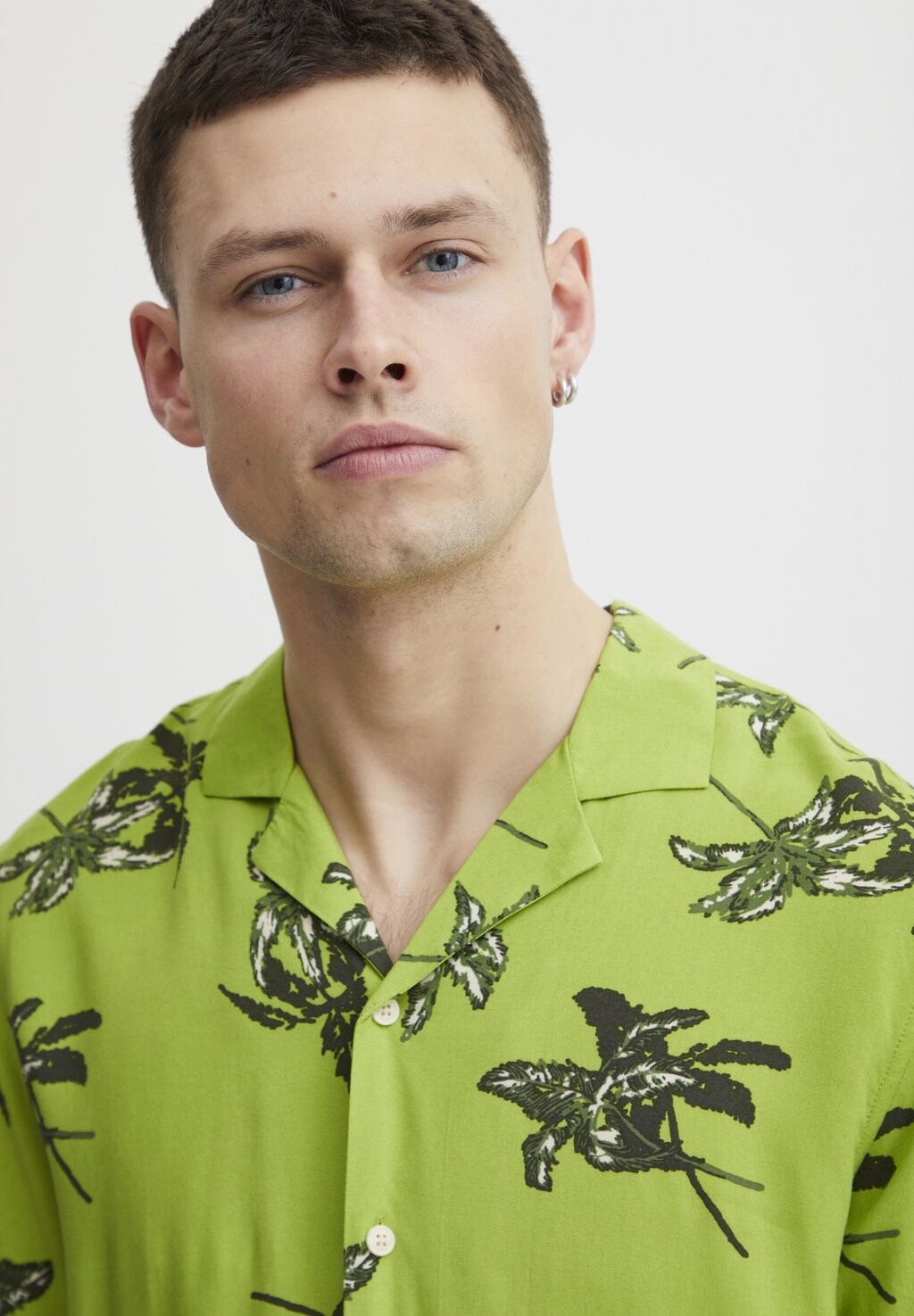 Рубашка Blend, светло-зеленый
Рубашка Blend, светло-зеленый