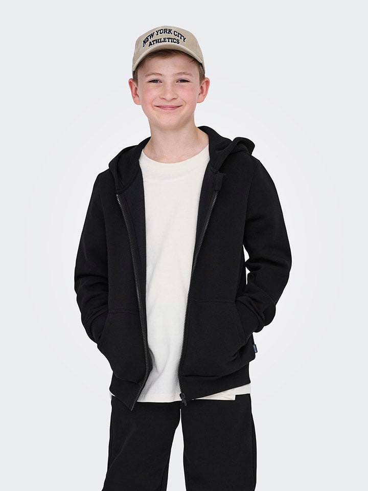 Only&Sons Толстовка-куртка "Ceres" черного цвета
Only&Sons Толстовка-куртка "Ceres" черного цвета