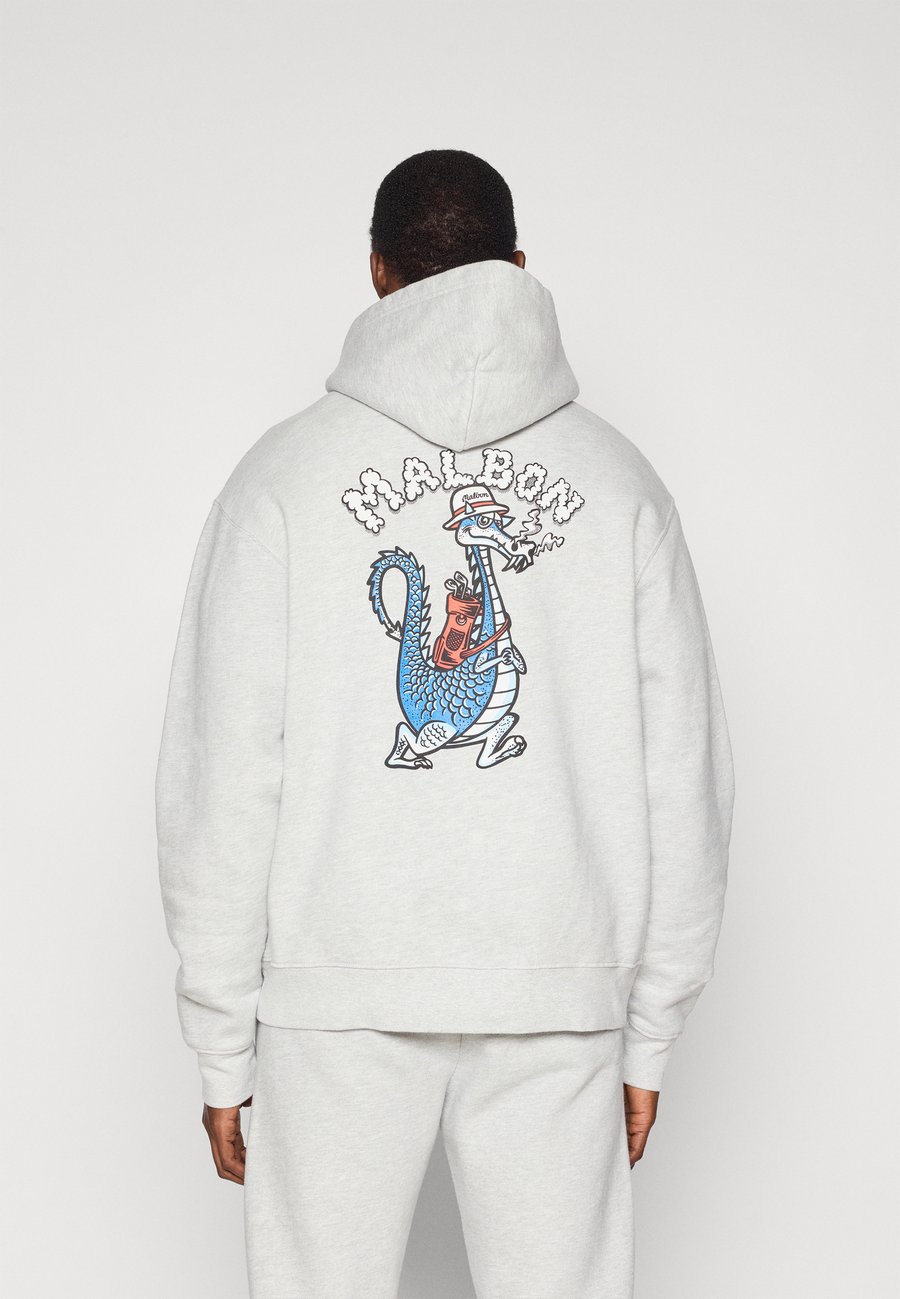 Худи Malbon FESQUE DRAGON HOODIE, Athletic Heather Grey/Grey
Худи Malbon FESQUE DRAGON HOODIE, Athletic Heather Grey/Grey