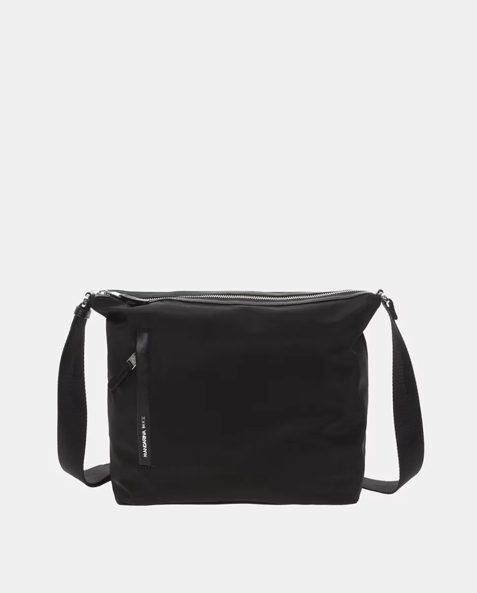 Темно-синий нейлоновый хобо с молнией Mandarina Duck, черный
Темно-синий нейлоновый хобо с молнией Mandarina Duck, черный