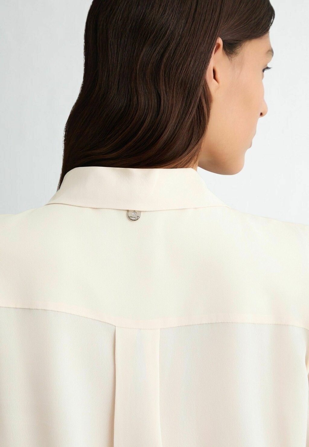 Блузка на пуговицах PLEATED LIU JO, молочный
Блузка на пуговицах PLEATED LIU JO, молочный