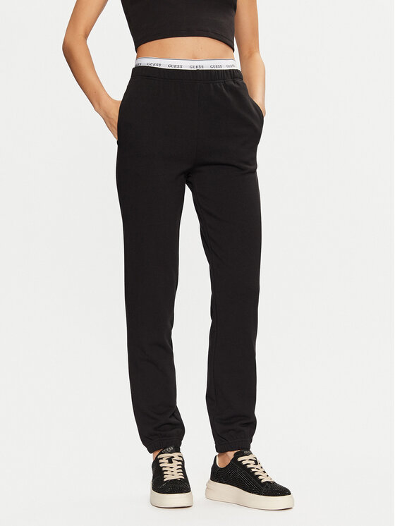Спортивные брюки обычного кроя O5RB01 KCO31 Guess, черный
Спортивные брюки обычного кроя O5RB01 KCO31 Guess, черный